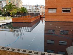 prueba agua impermeable suelo
