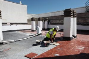 saneado de fisuras en fachada